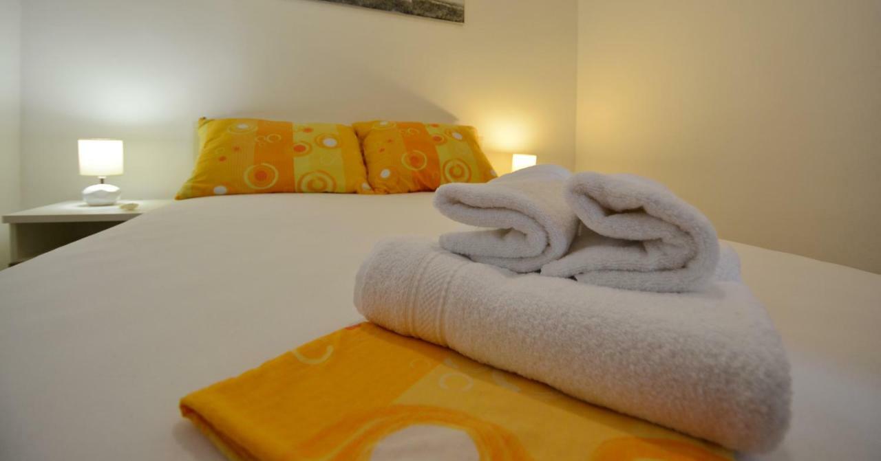 Apartmani Cesarec Basina Esterno foto